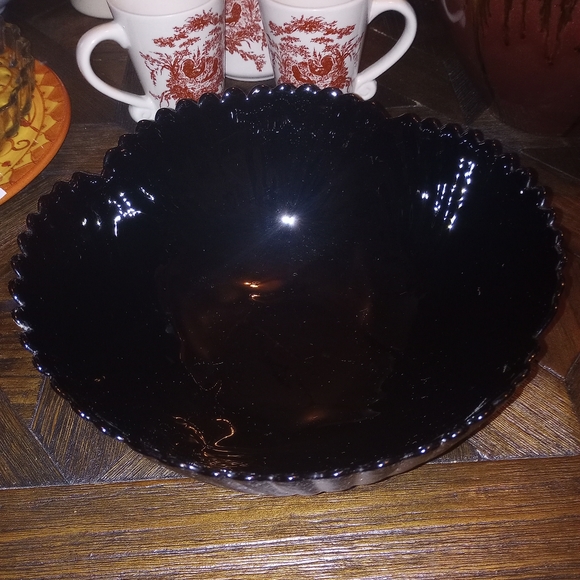Antique Beautiful Black Depression Bowl - Picture 3 of 4